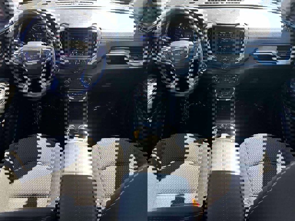 Used 2024 GMC Terrain SLE image 13