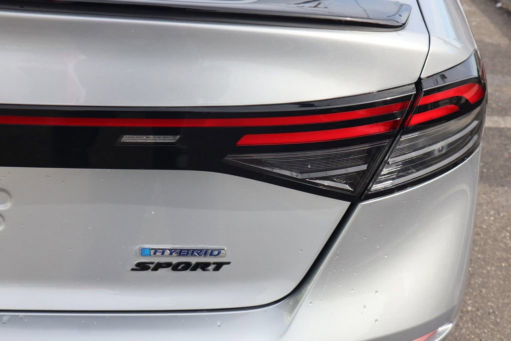 Used 2024 Honda Accord Sport image 27