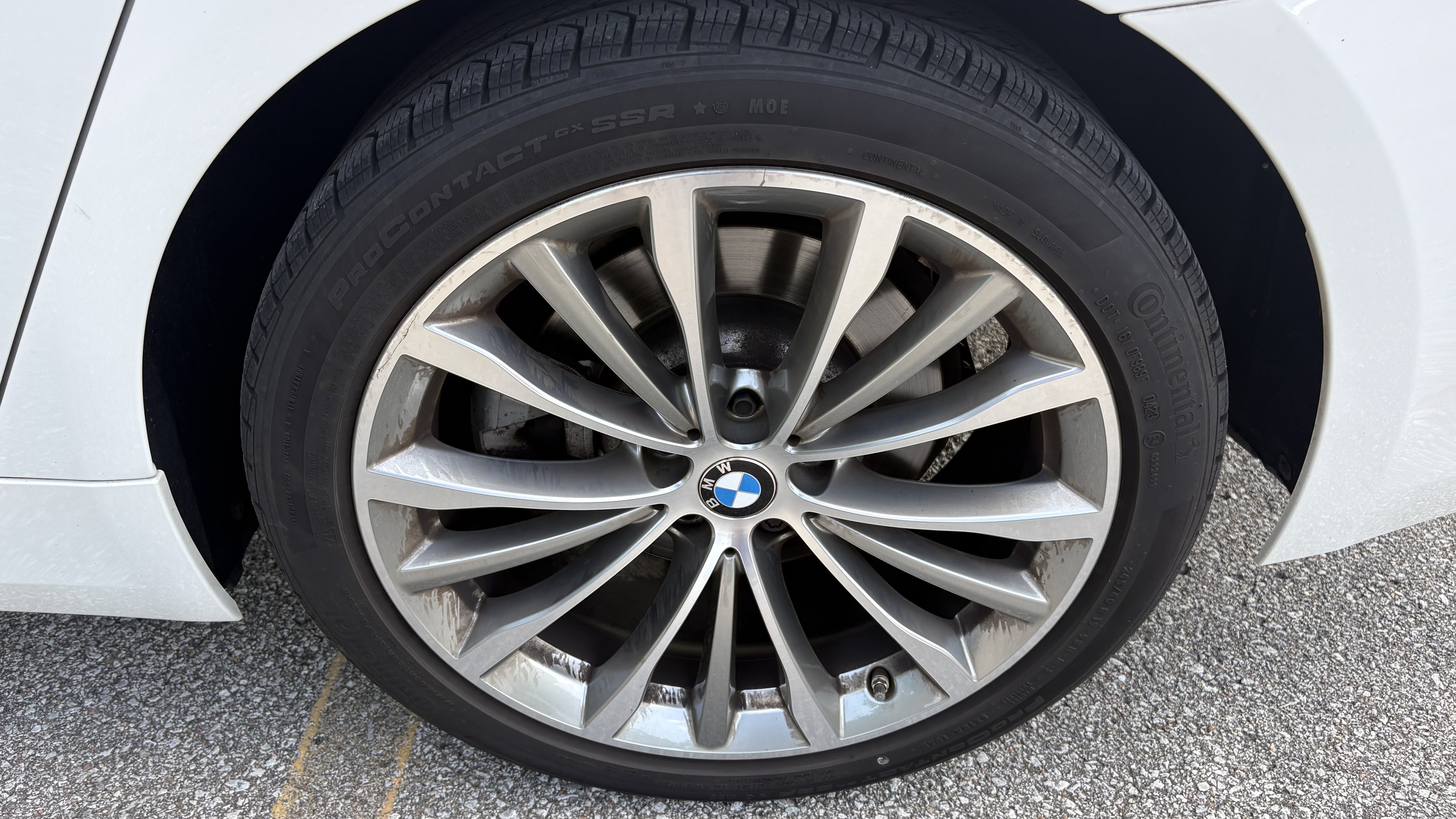 Certified 2023 BMW 530i xDrive w/ Premium Package AWD/4WD image 13