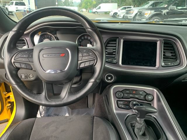Used 2018 Dodge Challenger R/T Plus RWD image 13