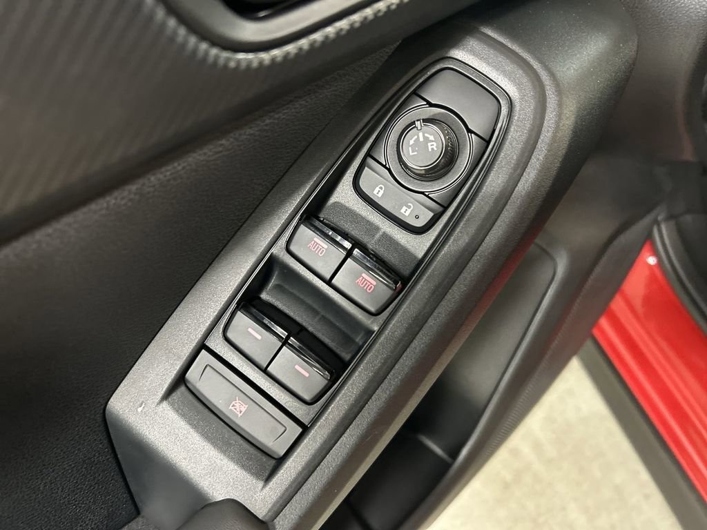 Certified 2025 Subaru Crosstrek 2.0i Premium image 16