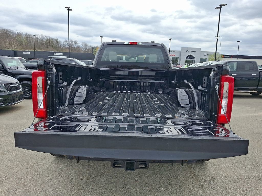 Used 2020 Ford F350 XL w/ STX Appearance Package image 27