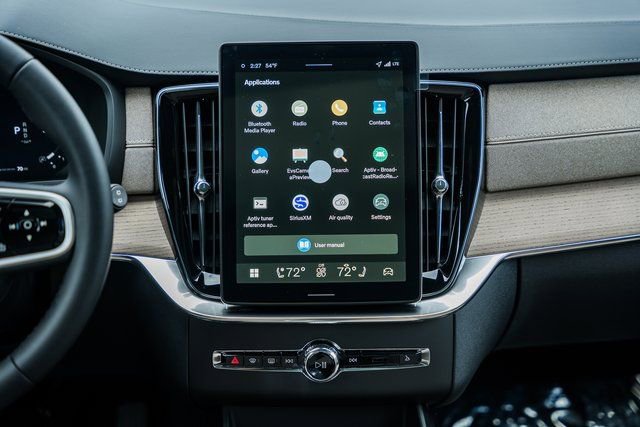 New 2026 Volvo XC90 B6 Plus w/ Protection Package Premier image 20