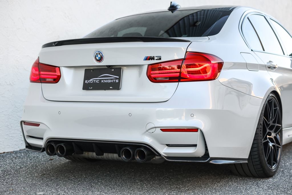 Used 2018 BMW M3 image 9