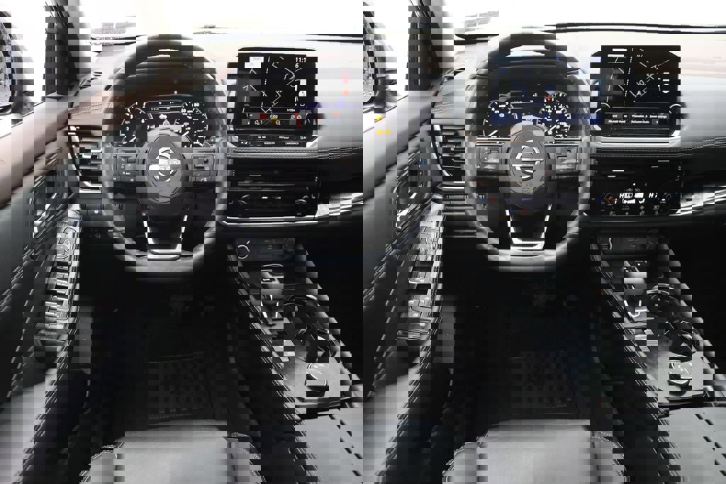 Used 2023 Nissan Rogue SL w/ SL Premium Package image 13