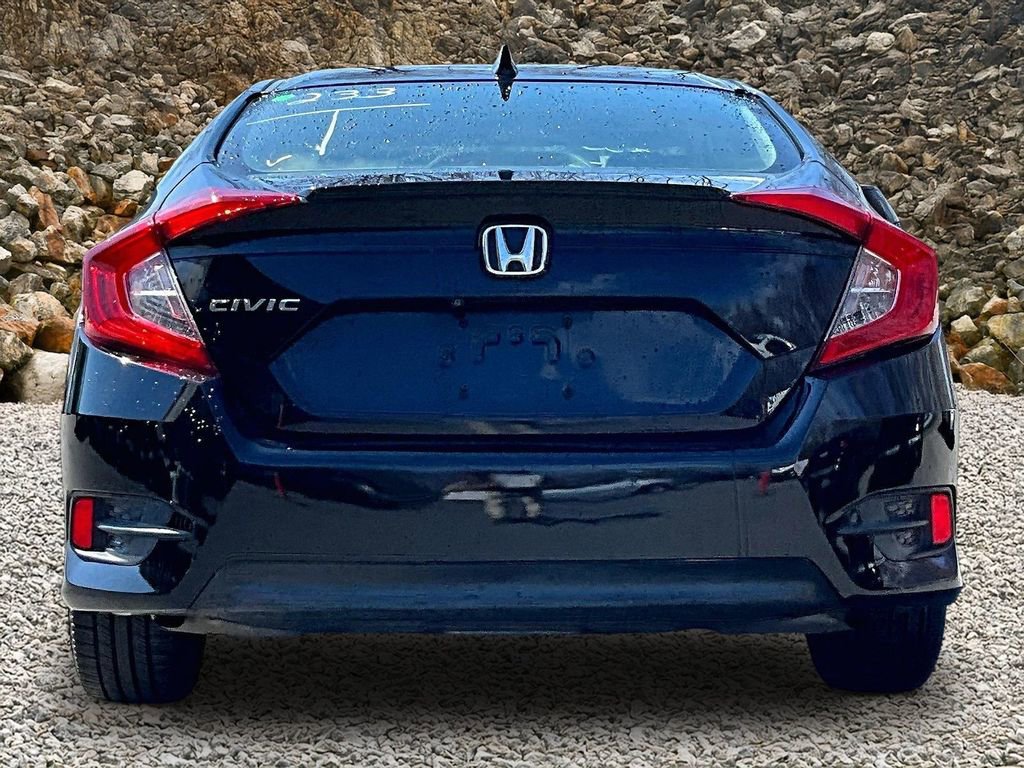 Used 2018 Honda Civic EX-L image 4