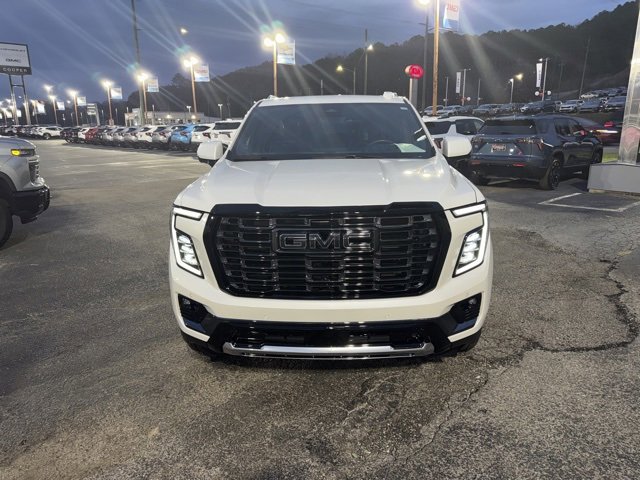 Certified 2025 GMC Yukon XL Denali Ultimate image 3