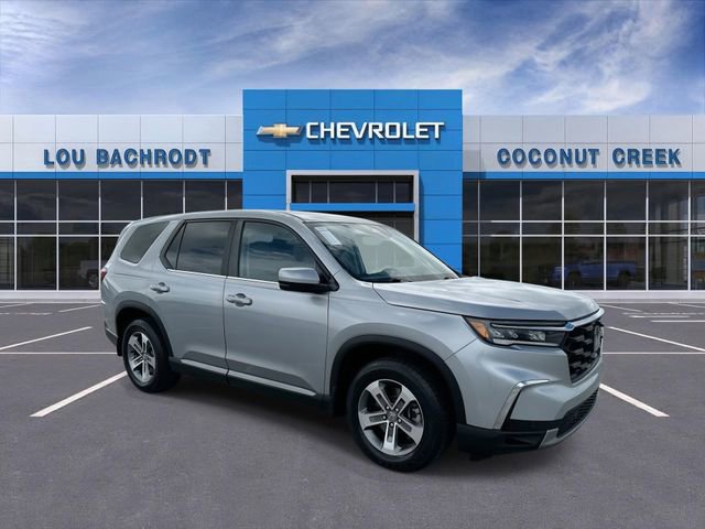 Used 2023 Honda Pilot EX-L image 2