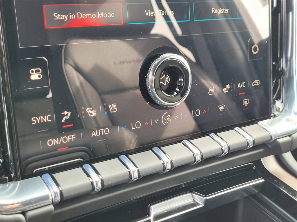 New 2026 GMC Yukon XL Denali w/ Denali Reserve Package image 15