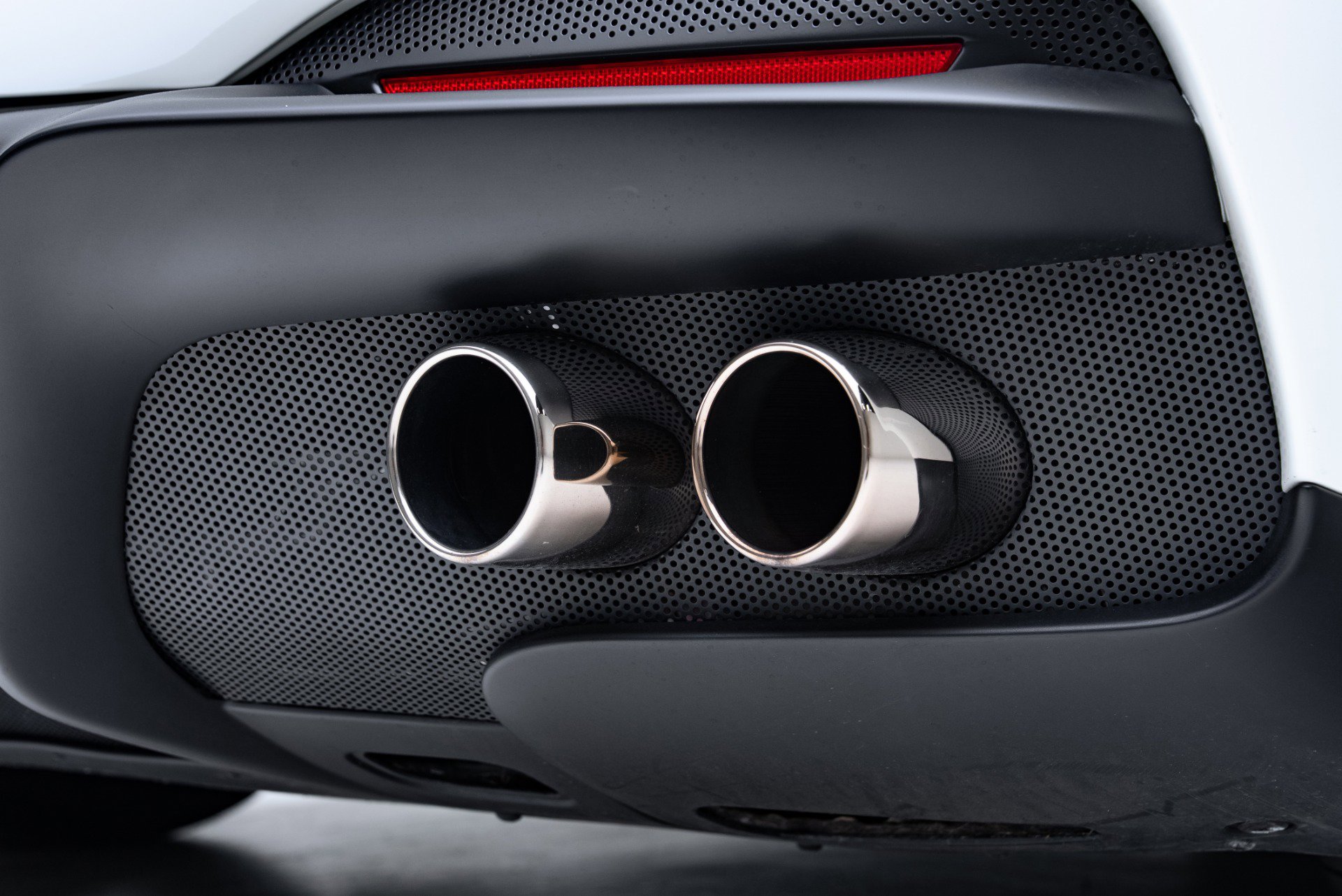 Used 2022 Ferrari Portofino M image 46