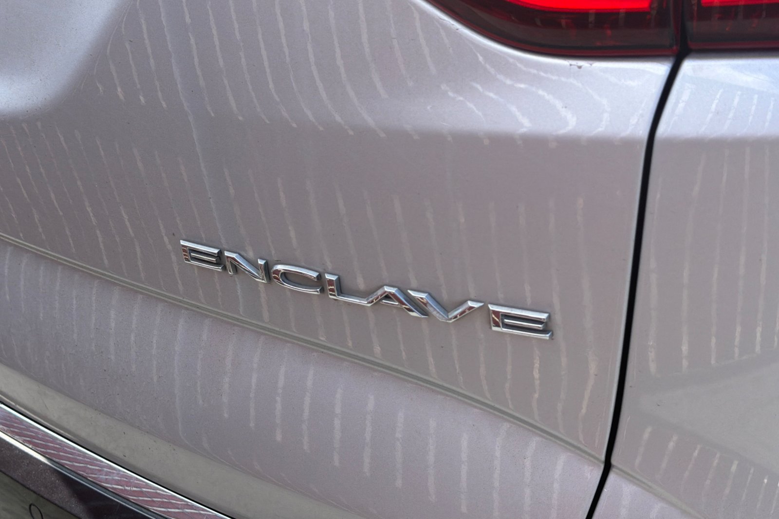 Used 2019 Buick Enclave Essence FWD image 7