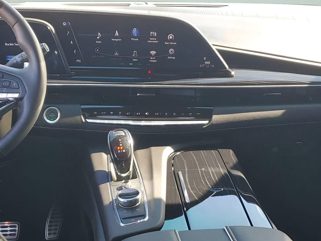 Used 2024 Cadillac Escalade ESV V image 28