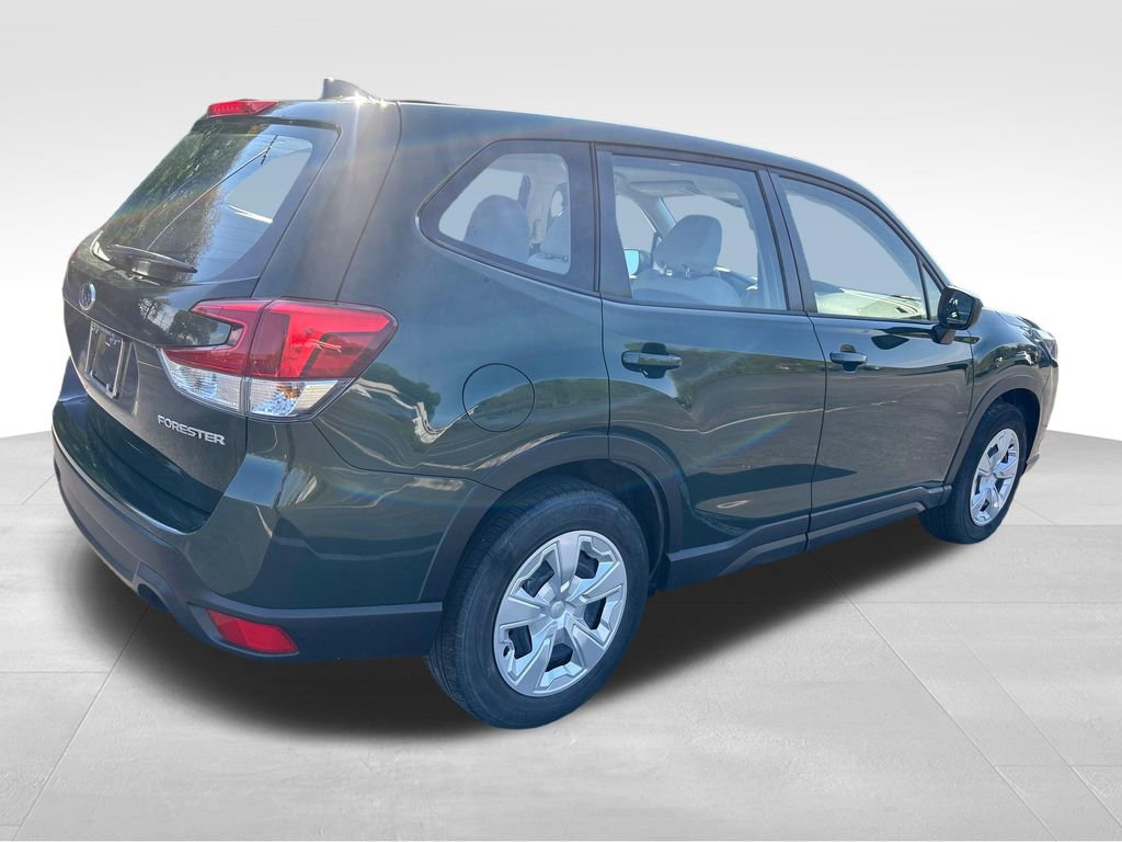 Used 2023 Subaru Forester AWD/4WD image 5