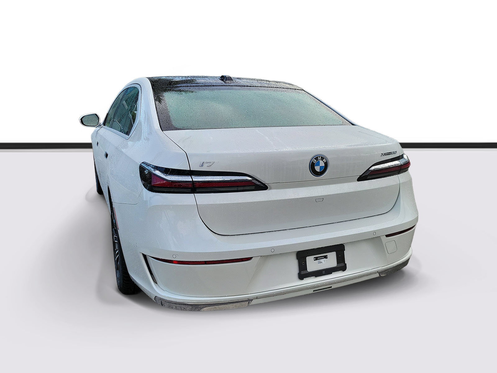 Certified 2023 BMW i7 xDrive60 AWD/4WD image 3