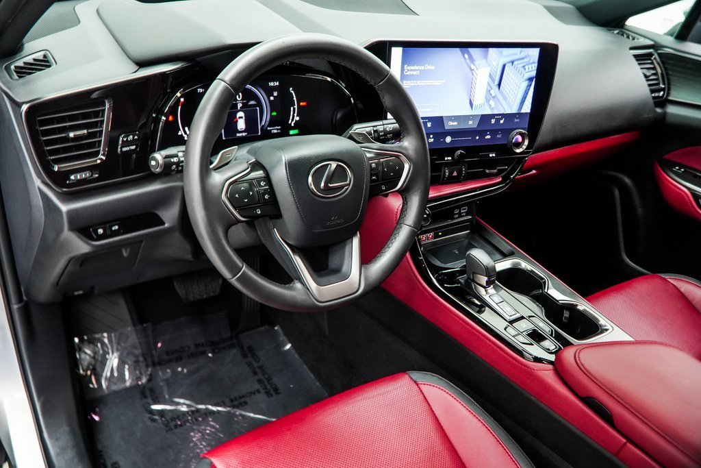 Used 2024 Lexus NX 300h AWD w/ Luxury Package image 15