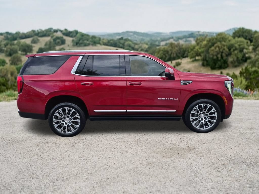 Used 2026 GMC Yukon Denali w/ Denali Reserve Package AWD/4WD image 13