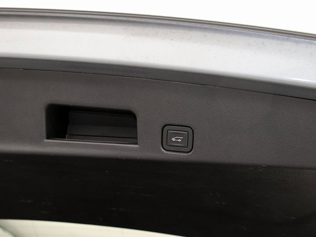 Certified 2024 Chevrolet Traverse RS w/ LPO, Floor Liner Package image 33