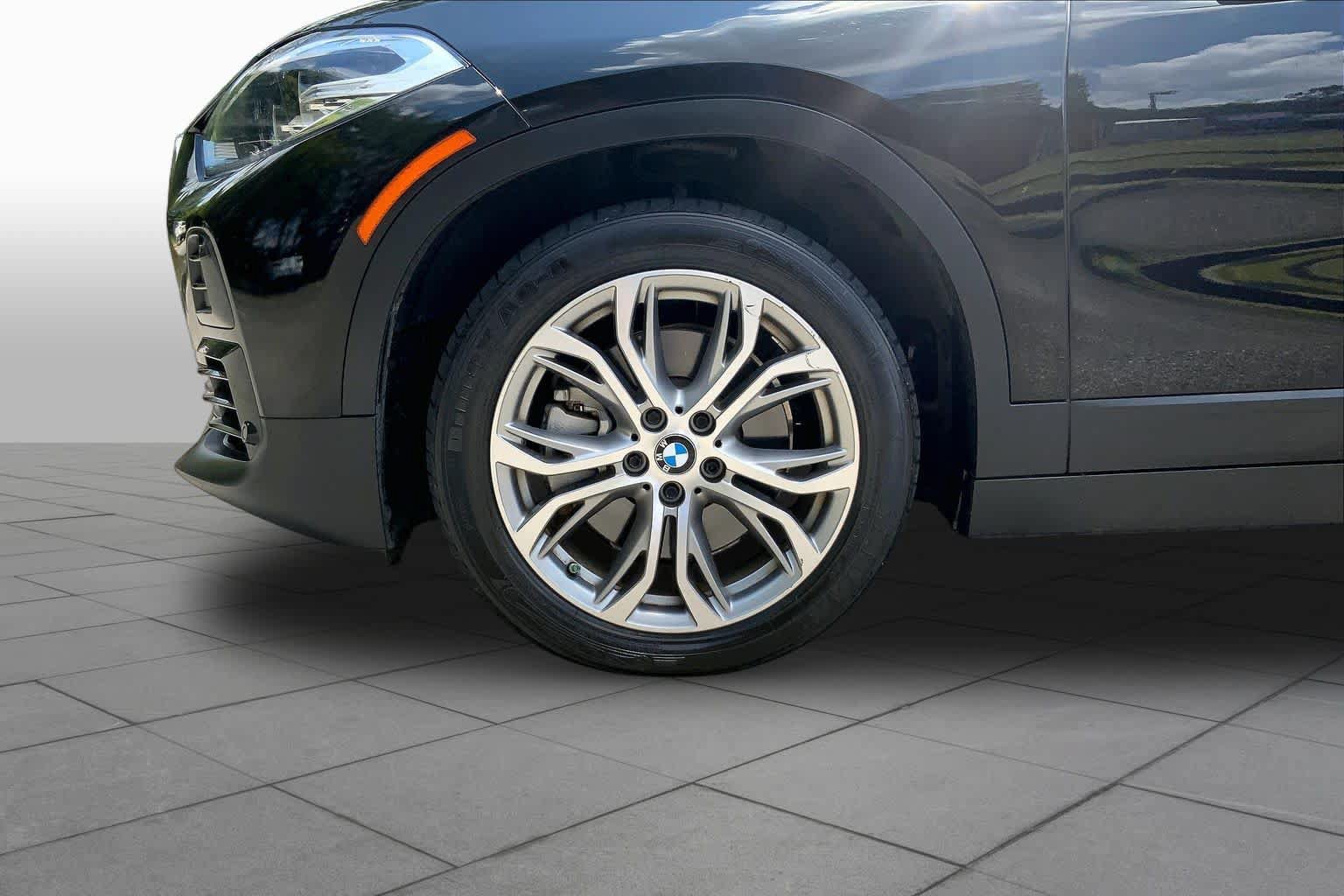 Used 2022 BMW X2 sDrive28i w/ Convenience Package FWD image 11