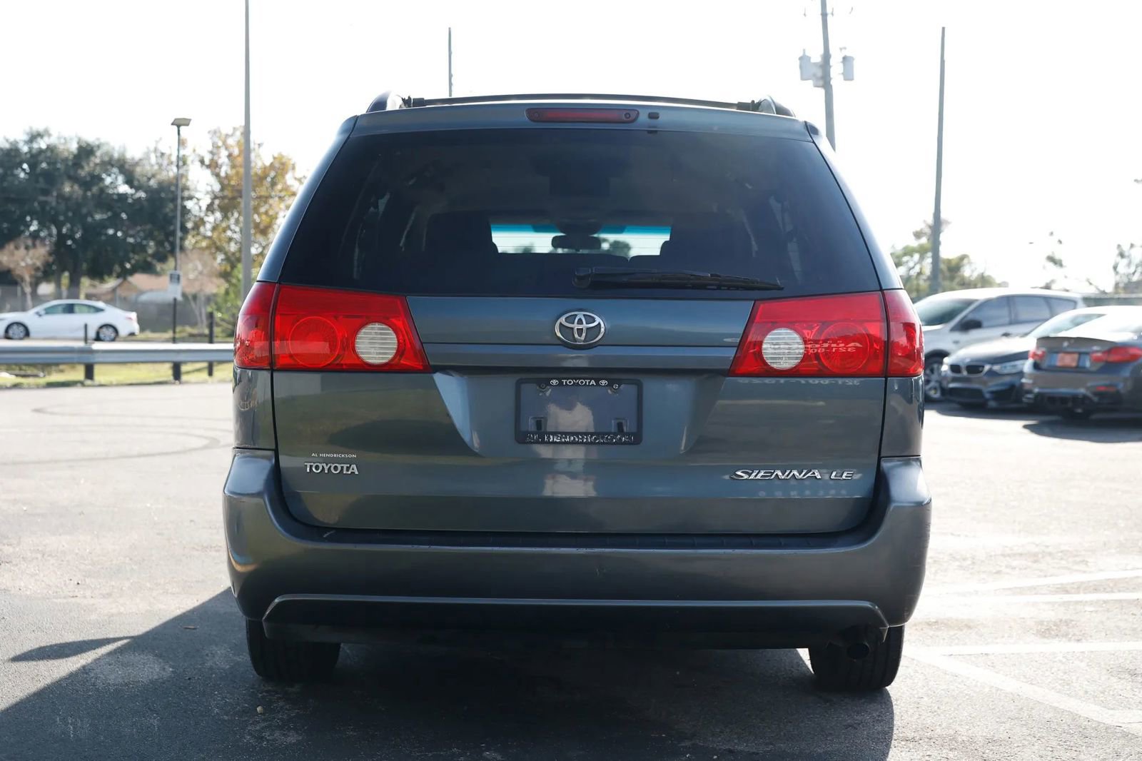 Used 2009 Toyota Sienna LE image 4