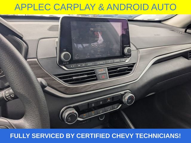 Used 2024 Nissan Altima 2.5 SV image 17