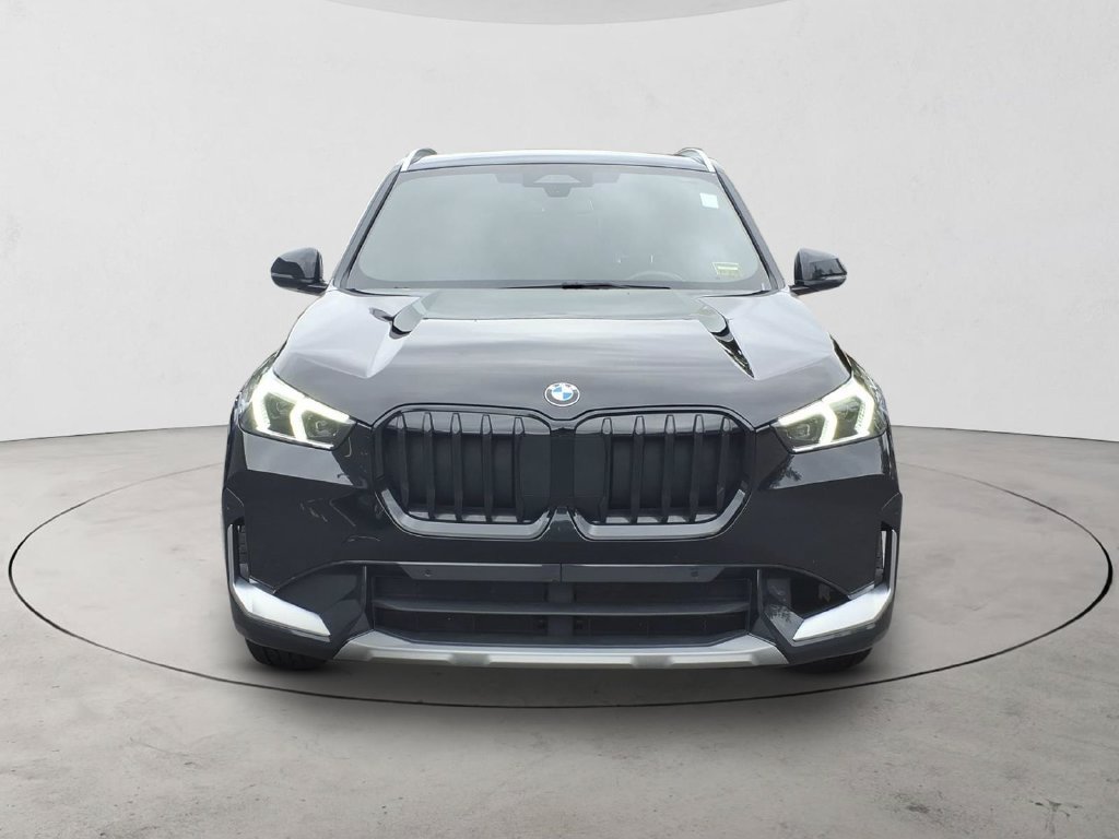 Used 2023 BMW X1 xDrive28i w/ Convenience Package AWD/4WD image 2