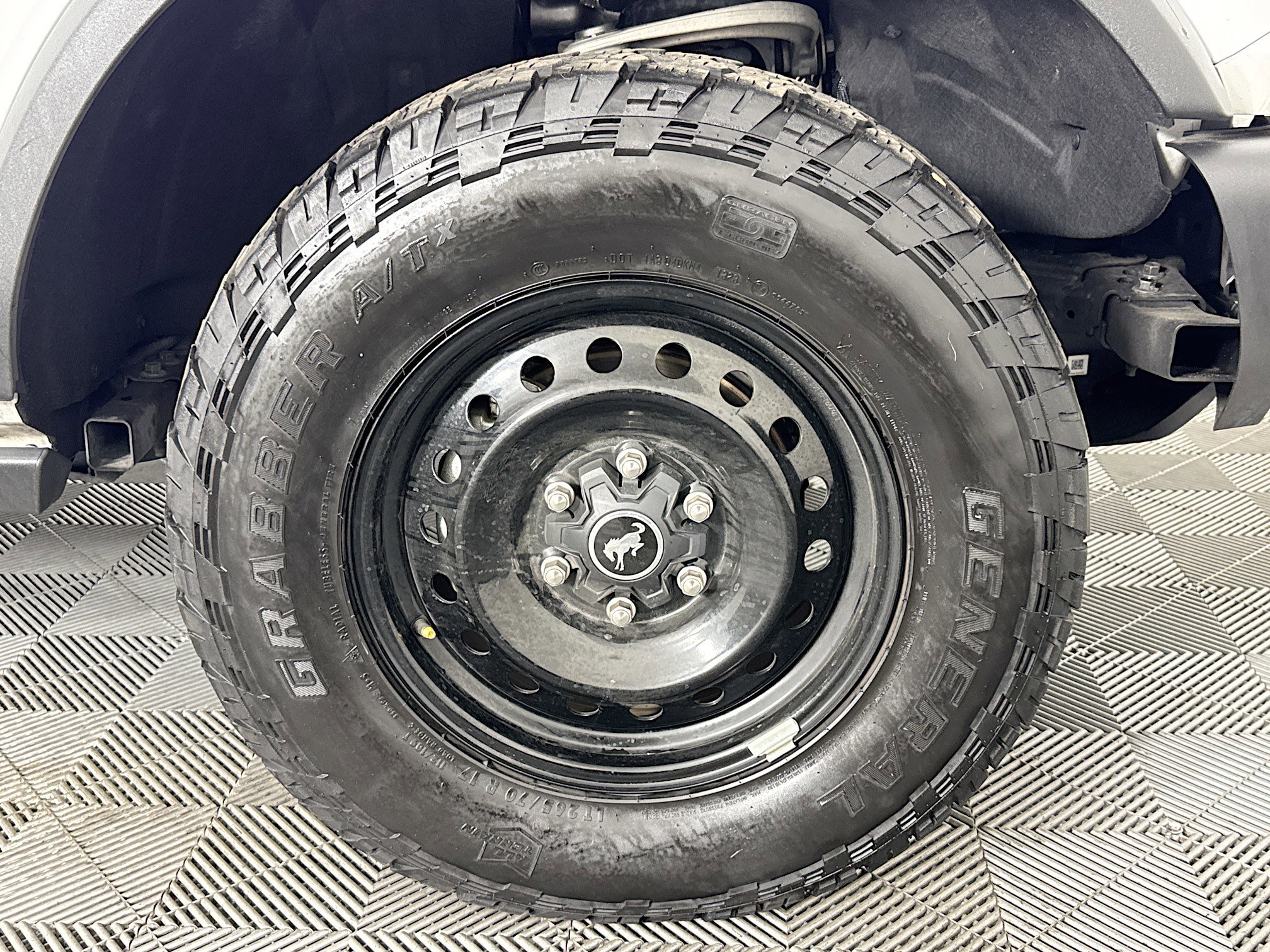 Used 2023 Ford Bronco Black Diamond image 31