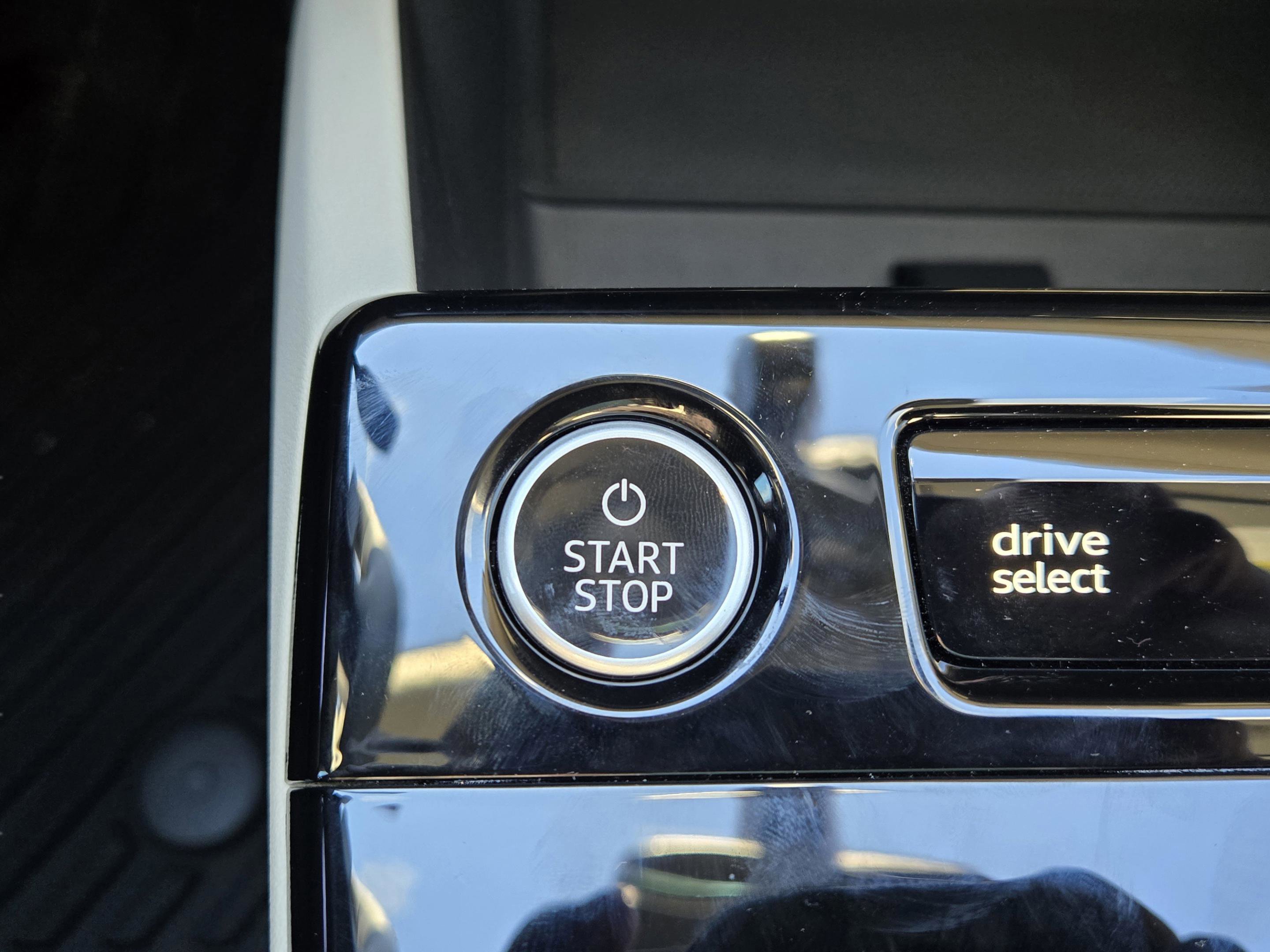 New 2025 Audi A6 e-tron Premium Plus w/ Premium Plus image 23