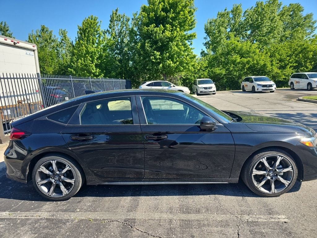 Used 2026 Honda Civic Sport Touring image 4