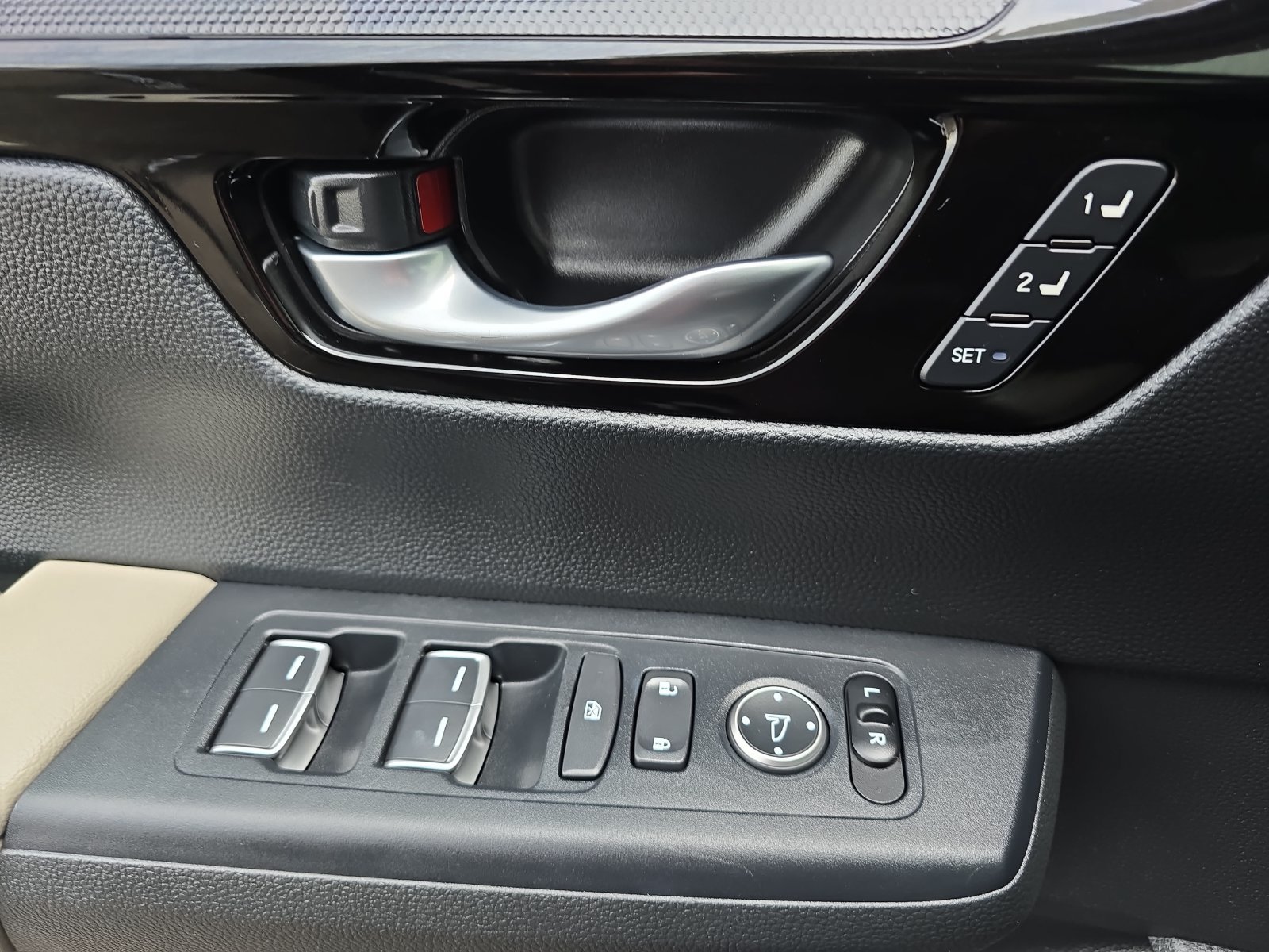 Certified 2024 Honda CR-V EX-L image 27