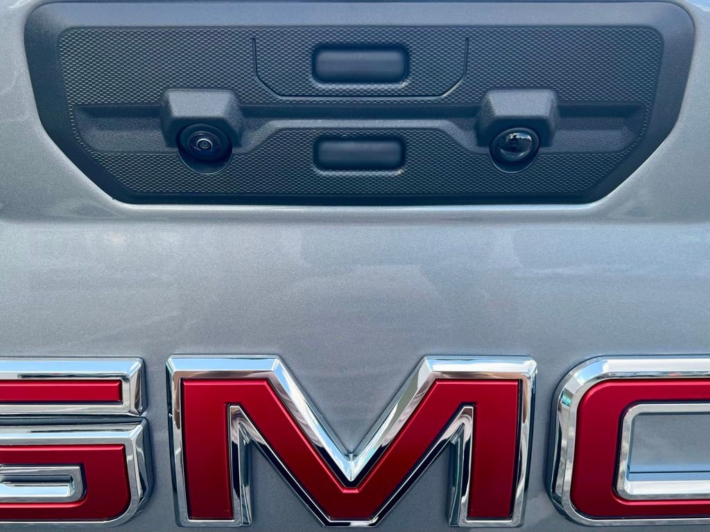 New 2026 GMC Sierra 1500 Elevation image 10