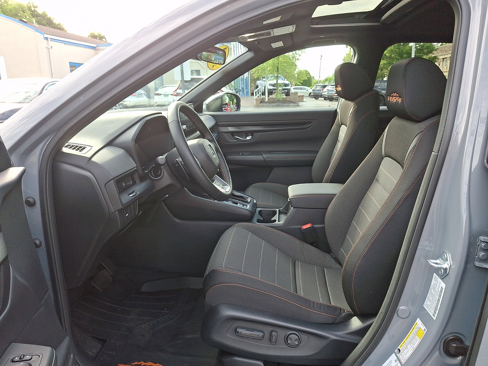 Used 2026 Honda CR-V TrailSport image 13