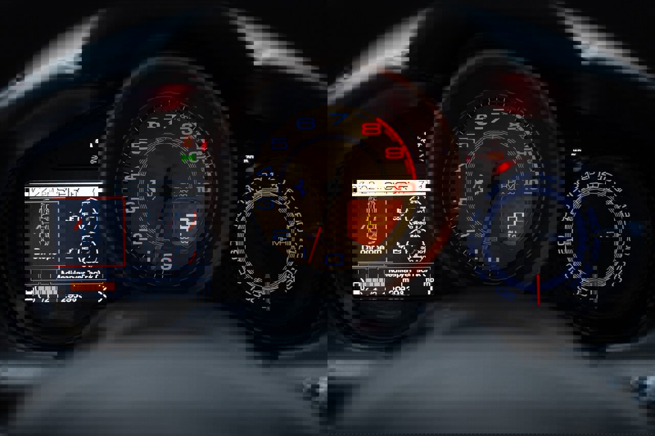 Used 2014 Ferrari California image 20