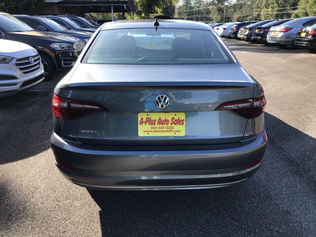 Used 2020 Volkswagen Jetta SE image 5