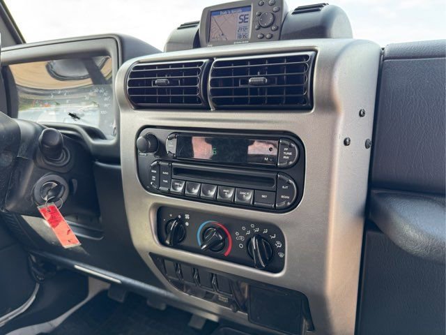 Used 2006 Jeep Wrangler Sport w/ Golden Eagle Group image 22