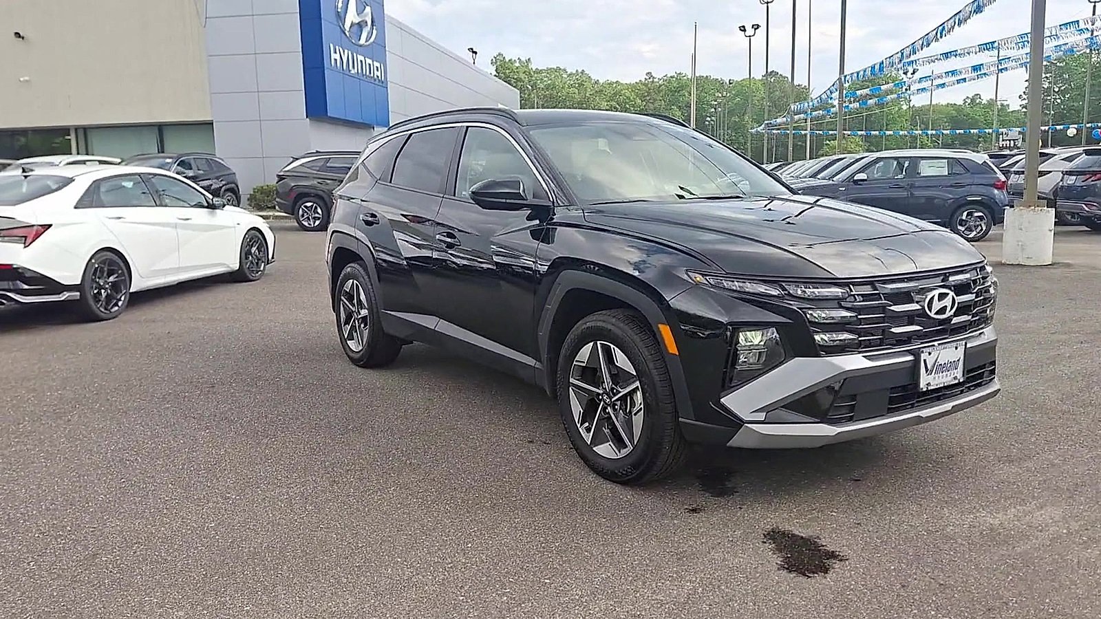 Used 2025 Hyundai Tucson SEL image 2