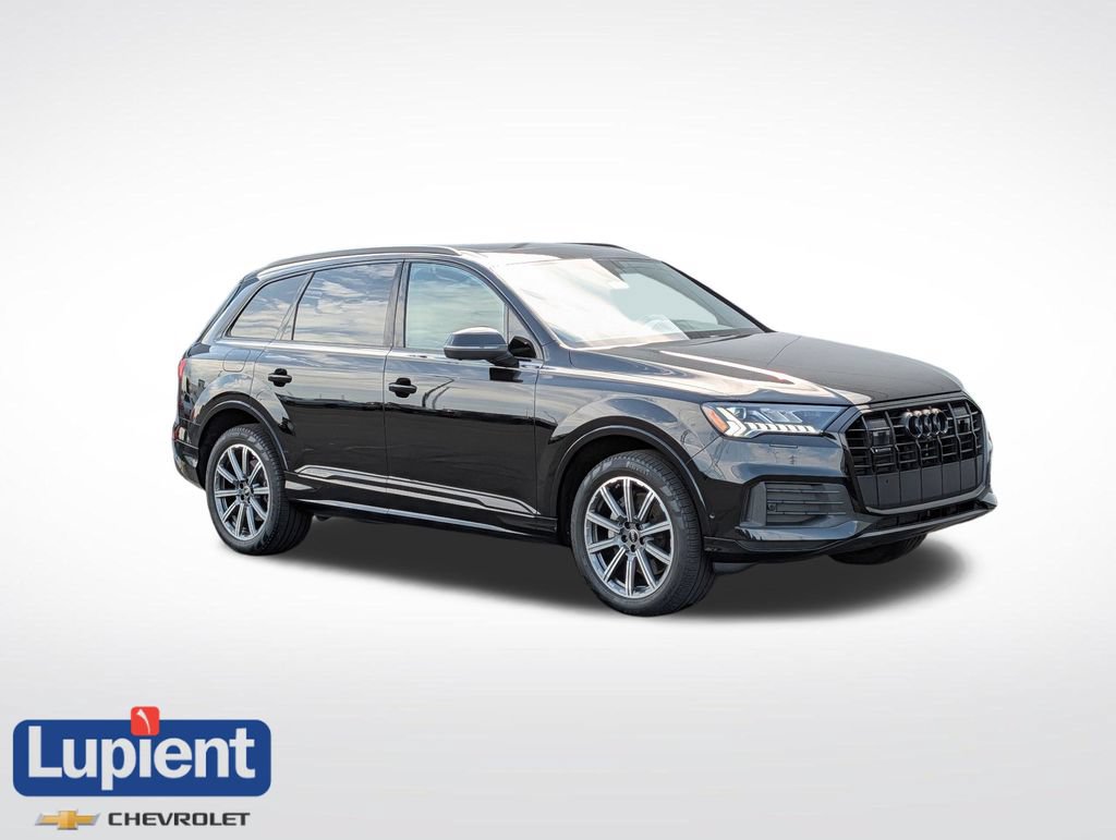 Used 2023 Audi Q7 2.0T Premium Plus w/ Premium Plus Package AWD/4WD image 1