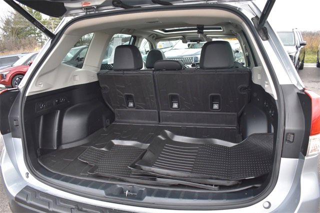 Used 2020 Subaru Forester Limited w/ Popular Package #3 image 17