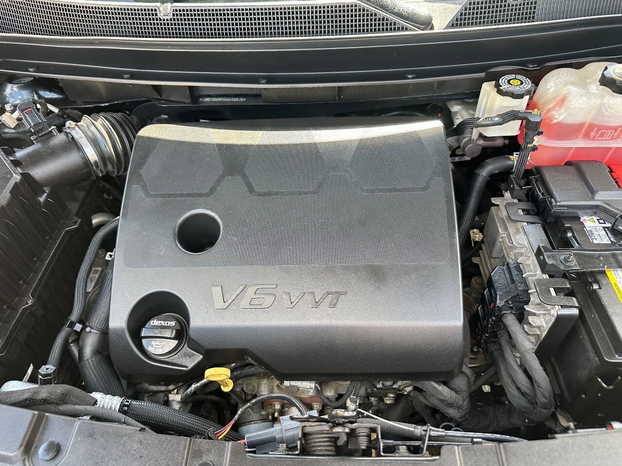 Used 2019 Chevrolet Traverse LT w/ LPO, Floor Liner Package AWD/4WD image 11