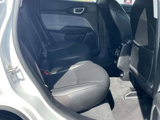 Used 2022 Jeep Compass Latitude image 21