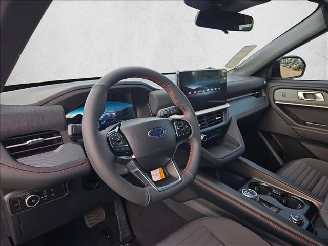 New 2026 Ford Explorer ST-Line RWD image 3