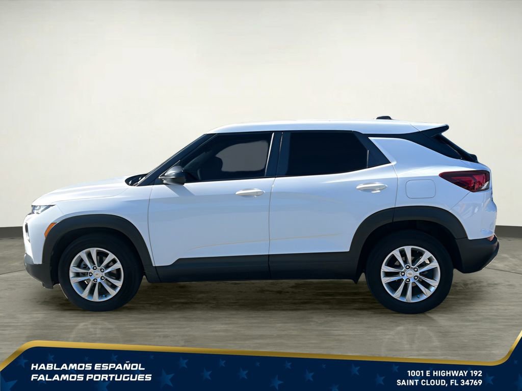 Used 2022 Chevrolet TrailBlazer LS FWD image 3