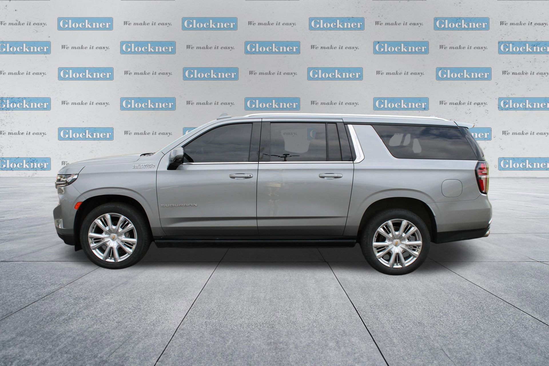Used 2023 Chevrolet Suburban High Country AWD/4WD image 10