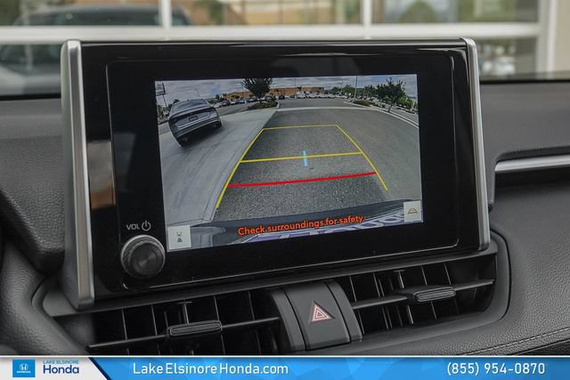 Used 2023 Toyota RAV4 LE AWD/4WD image 25