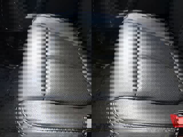 Certified 2019 Ford F150 Lariat w/ Equipment Group 502A Luxury image 37