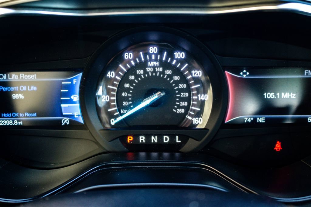 Used 2020 Ford Fusion SE image 13