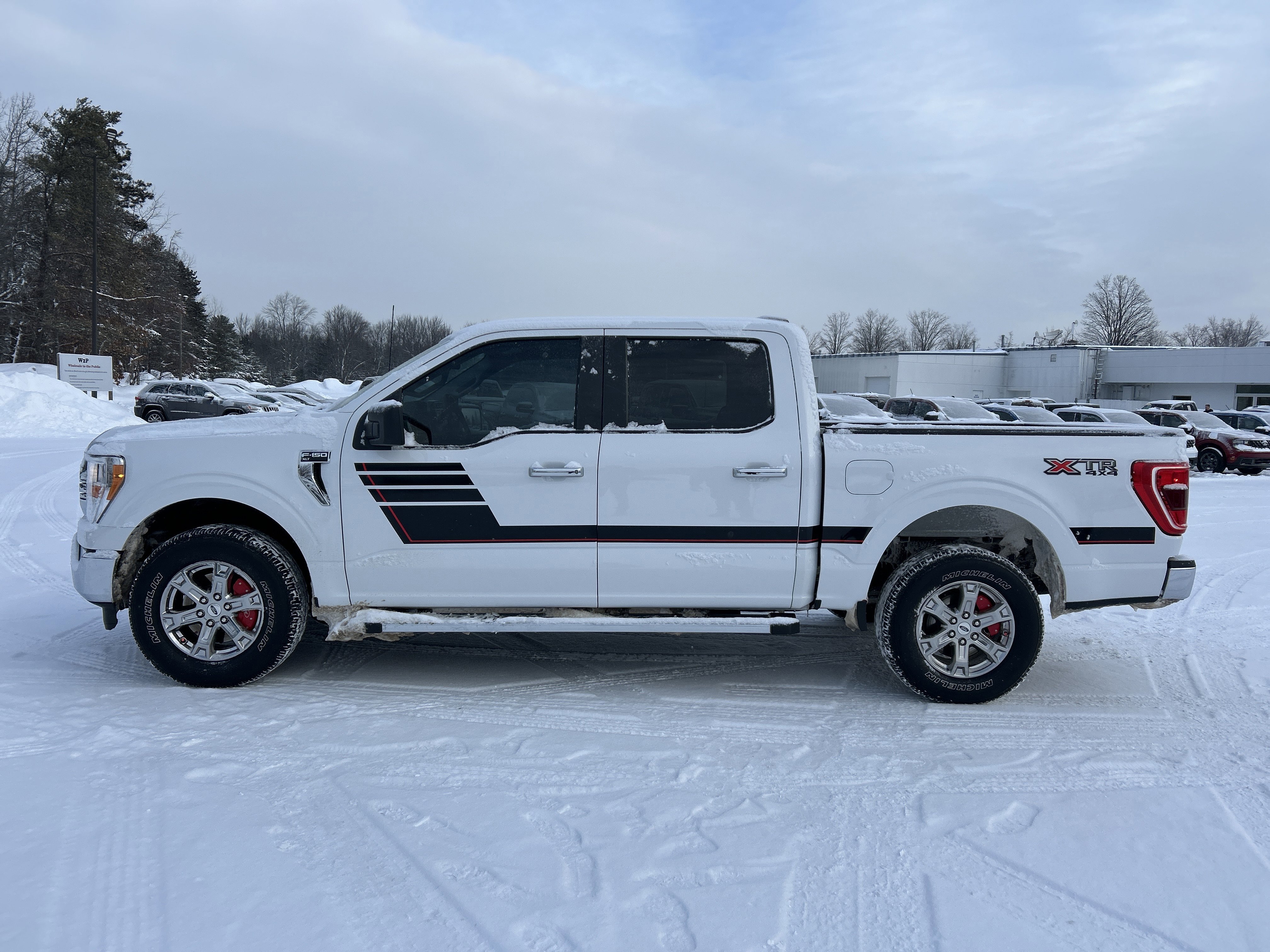 Certified 2021 Ford F150 XLT w/ XTR Package image 7