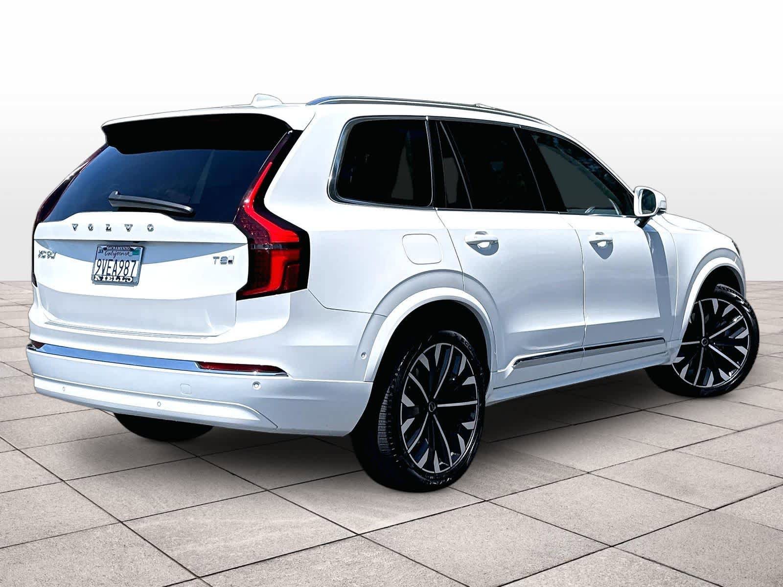 Used 2026 Volvo XC90 T8 Ultra w/ Protection Package Premier AWD/4WD image 16