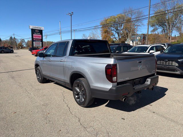 Used 2023 Honda Ridgeline Sport image 5