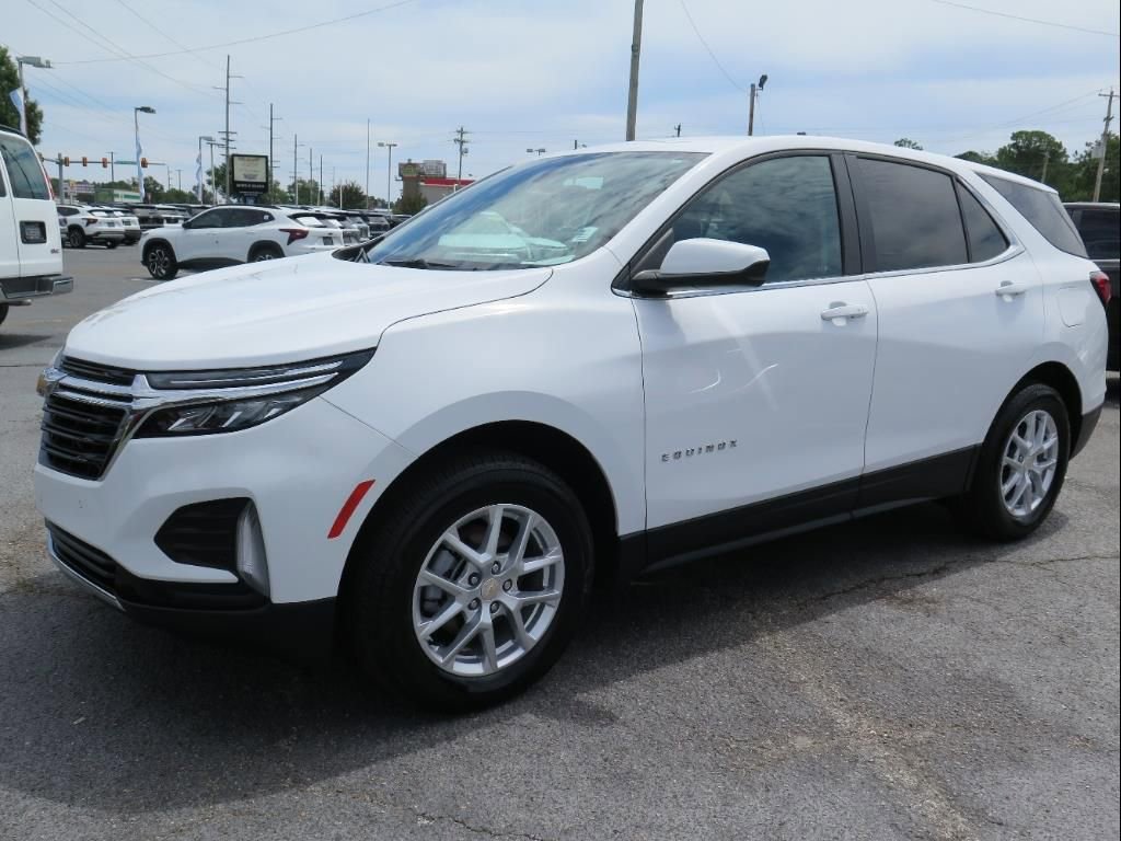 Used 2024 Chevrolet Equinox LT image 8