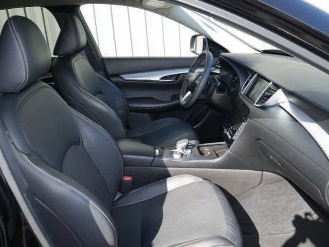 Used 2022 INFINITI QX50 Essential image 28